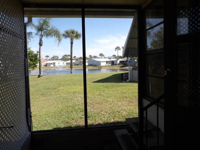 2 BR 2 BA 1248 SQ FT home on a perimeter lot with view of the - photo 26