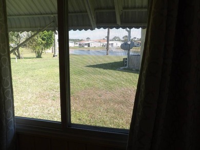 2 BR 2 BA 1248 SQ FT home on a perimeter lot with view of the - photo 27