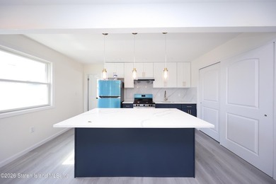 Rare Beachside Dual Detached Homes | Two Separate Addresses | - photo 28