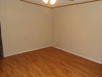 2 BR 2 BA 1248 SQ FT home on a perimeter lot with view of the - photo 33