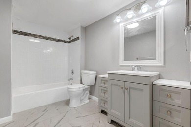 Highly sought-after high-rise condo in the heart of Coral - photo 9