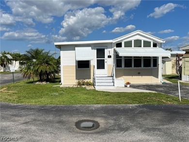 Enjoy luxury living in this pristine 840 s.f. Upgraded home - photo 1