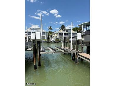Part of the Casa Marina Yacht Club association, this dock is - photo 3