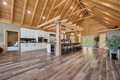 Ever dreamt of pulling into an expansive lodge style retreat - photo 5