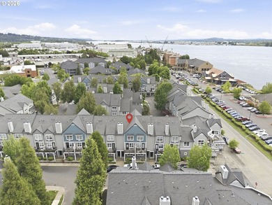 Modern townhome living just steps from the Columbia River - photo 2