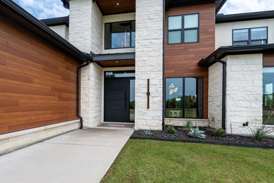 Additional listing photo 2