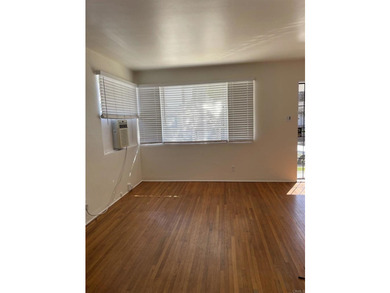 7126-7128 HYATT St - photo 11