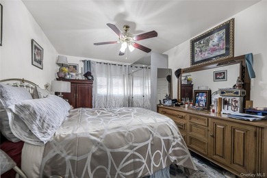 Welcome to this spacious two-family home located in the Edenwald - photo 12