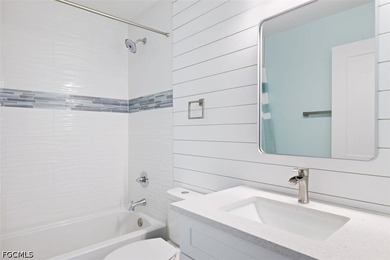 Gorgeous income-producing duplex in the highly coveted downtown - photo 7