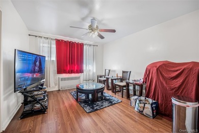 Welcome to this spacious two-family home located in the Edenwald - photo 18