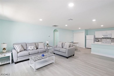 Gorgeous income-producing duplex in the highly coveted downtown - photo 9