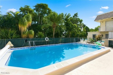 Cape Coral Lakes Area Condo For Sale in Cape Coral Florida