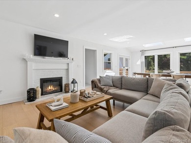 Just completed, this beautifully renovated transitional home is - photo 7