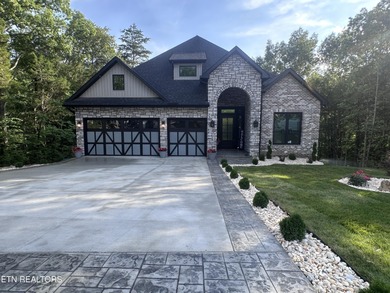 Tellico Lake Home Sale Pending in Loudon Tennessee