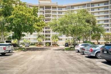 Lake Condo For Sale in Pompano Beach, Florida