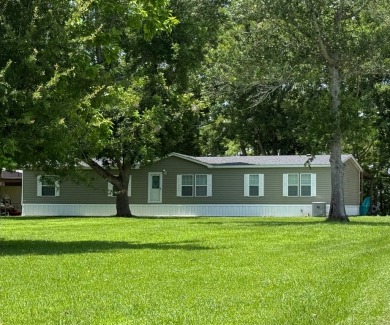 Lake Home For Sale in Ferriday, Louisiana
