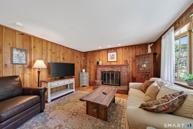 Welcome to 215 West Pond Rd. This beautifully maintained 4 - photo 15