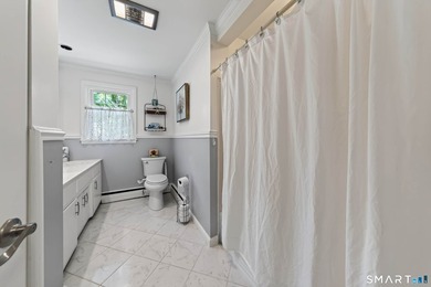 Welcome to 215 West Pond Rd. This beautifully maintained 4 - photo 25