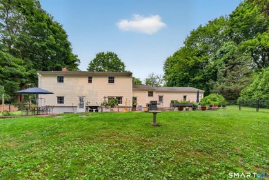 Welcome to 215 West Pond Rd. This beautifully maintained 4 - photo 32