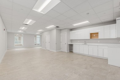 Looking for the perfect office space to elevate your business? - photo 5