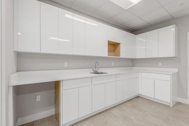 Looking for the perfect office space to elevate your business? - photo 7