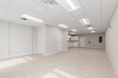 Looking for the perfect office space to elevate your business? - photo 9