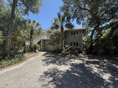 Embrace the ultimate Lowcountry coastal lifestyle with this - photo 3