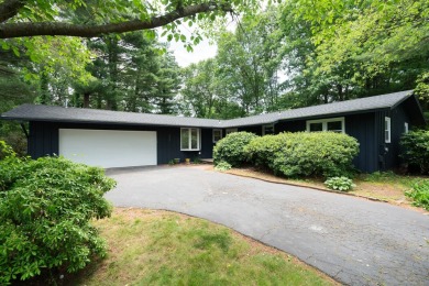 Lake Home For Sale in Southington, Connecticut