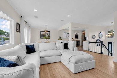 Vacation at home every day in this beautifully renovated 4 bed 2 - photo 10