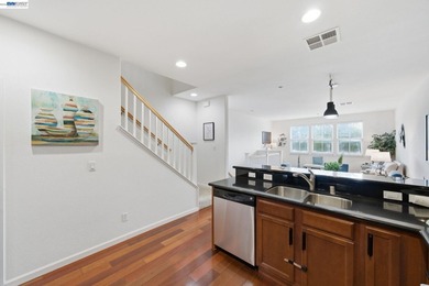 Located in Hayward's prestigious Cannery Park development, this - photo 15