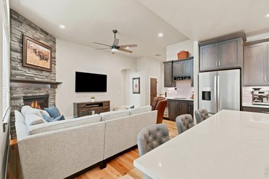 Some homes are beautiful. Others just make you feel at peace the - photo 16