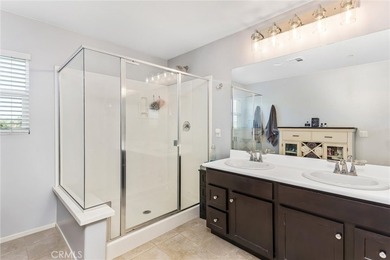Beautiful golf course home with a private ADU, stunning views - photo 18