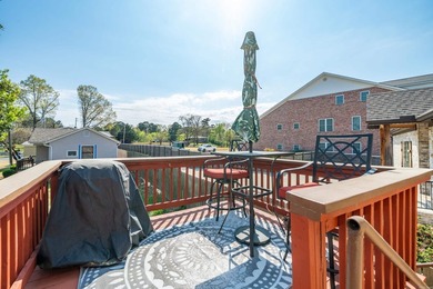 Beautiful Lake Hamilton condo with a prime location. Features - photo 24