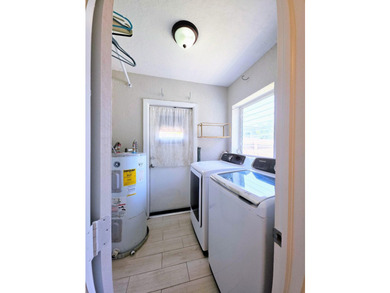 Welcome to this charming 3/2 detached residence in the Progresso - photo 27