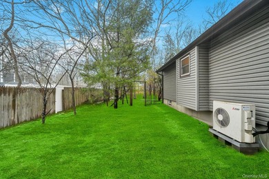 Beautifully designed ranch set on a quiet street in desirable - photo 29