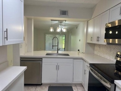 Lake Condo For Sale in Boca Raton, Florida