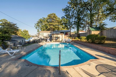Beautiful Lake Hamilton condo with a prime location. Features - photo 33
