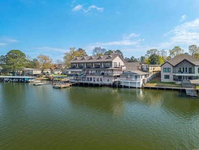 Beautiful Lake Hamilton condo with a prime location. Features - photo 39