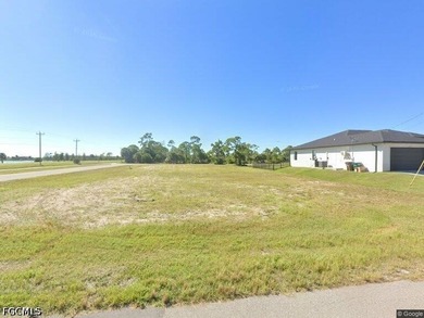 Positioned in the fast-growing northwest section of Cape Coral - photo 1