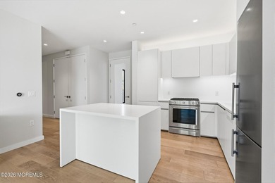 Welcome to this exceptional first floor residence in the heart - photo 8