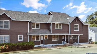 (private lake, pond, creek) Condo For Sale in Holiday Island Arkansas