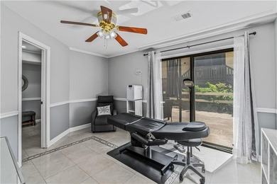 Welcome to this spacious and well-maintained 3-bedroom, 2.5-bath - photo 17