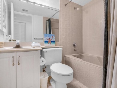 Discover the potential of this 3-bedroom, 3-bath condo located - photo 17
