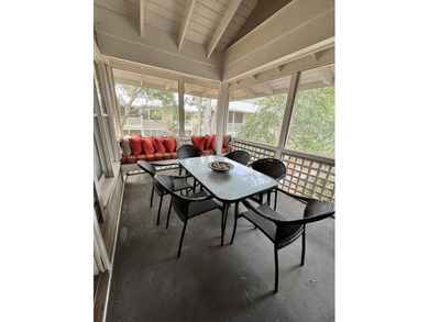 Discover the potential of this 3-bedroom, 3-bath condo located - photo 24
