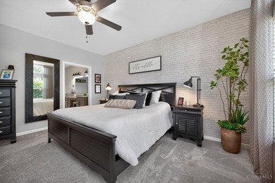 Experience luxury, comfort, & convenience in this stunning - photo 25
