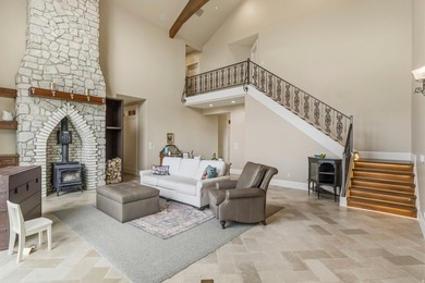 An exquisite custom estate where luxury, function, and serenity - photo 26