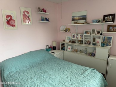 Waterfront Opportunity -- Minutes to the OPEN BAY! 3 Bed - 1 - photo 9