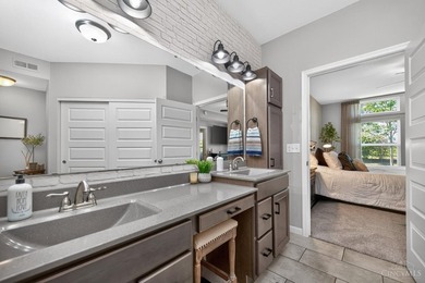 Experience luxury, comfort, & convenience in this stunning - photo 30