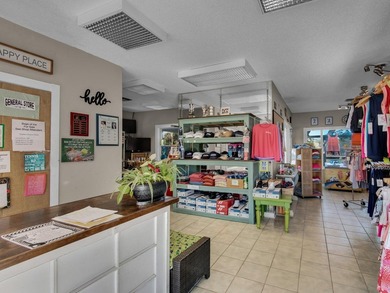 Discover the potential of this 3-bedroom, 3-bath condo located - photo 31