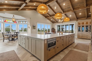 An exquisite custom estate where luxury, function, and serenity - photo 37